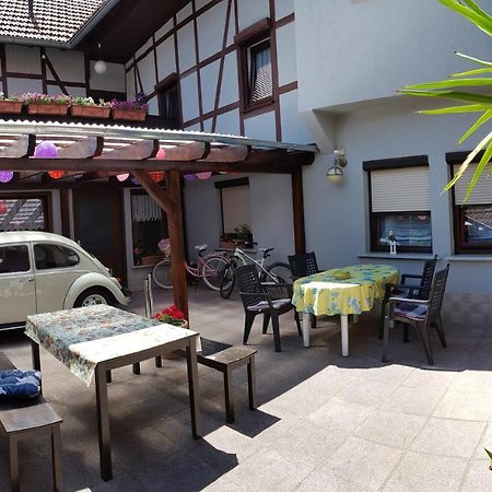 Gaestezimmer & Ferienwohnungen Thon Herbsleben Exterior foto