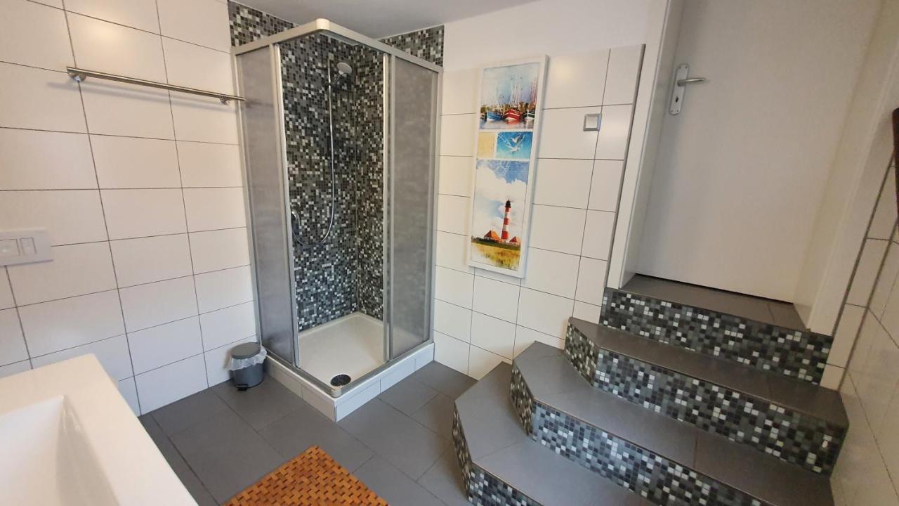 Gaestezimmer & Ferienwohnungen Thon Herbsleben Exterior foto