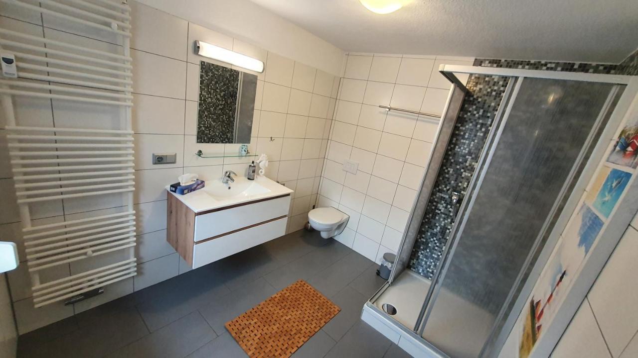 Gaestezimmer & Ferienwohnungen Thon Herbsleben Exterior foto